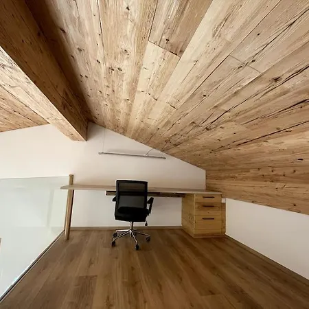 Panorama Penthouse Mit Sauna & Grossem Balkon * Gallzein