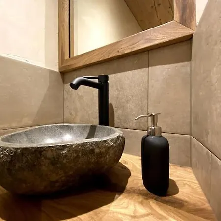 Panorama Penthouse Mit Sauna & Grossem Balkon *