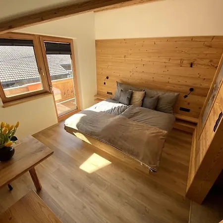 Apartment Panorama Penthouse Mit Sauna & Grossem Balkon *